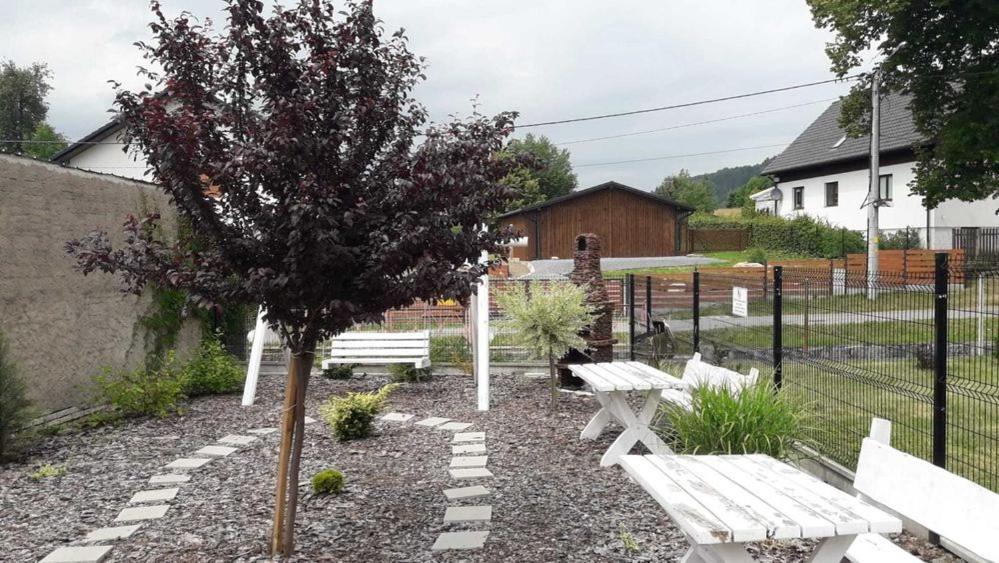 Pokoje Pod Grusza -Osobne Wejscia Kudowa-Zdrój Esterno foto